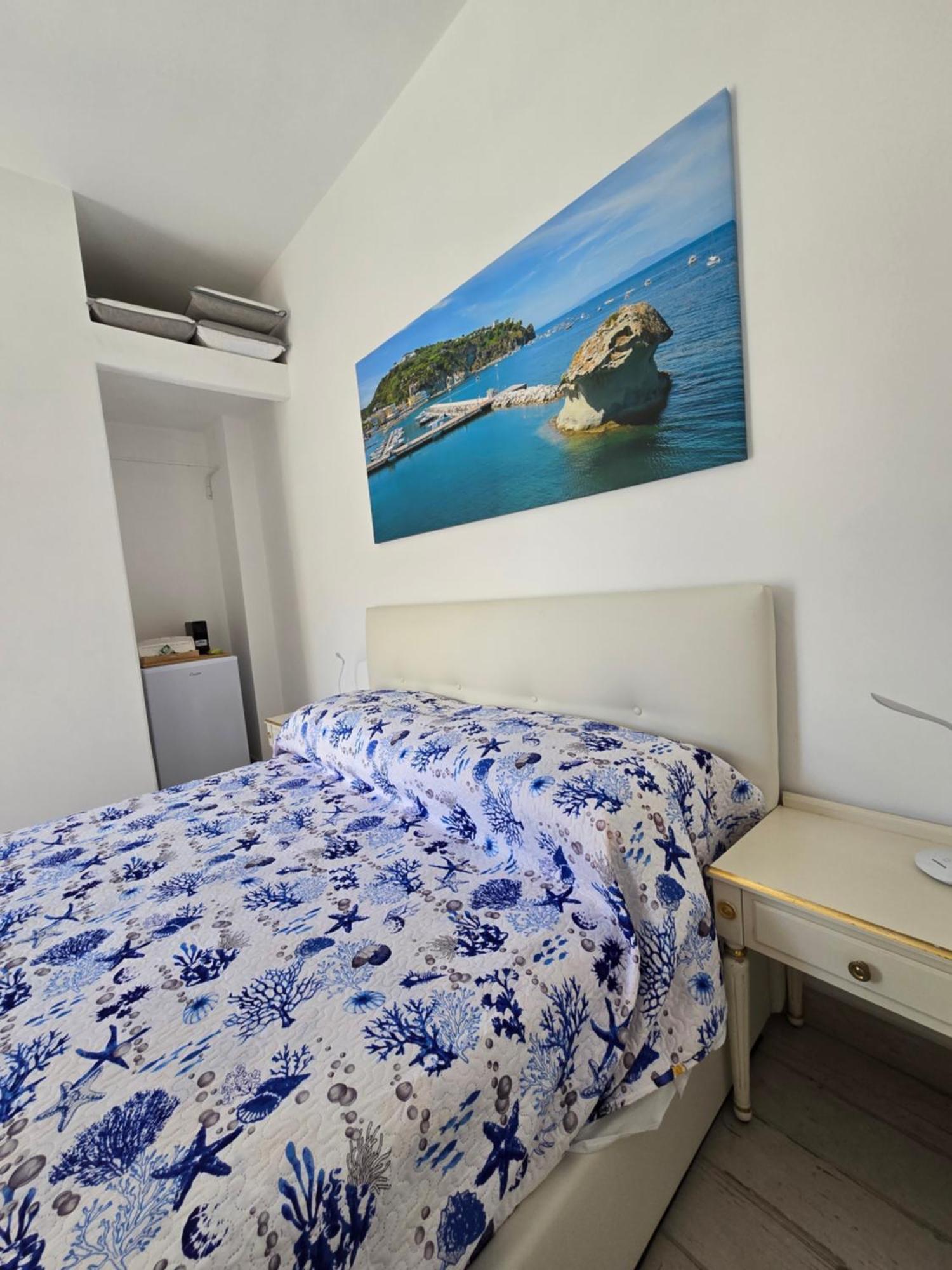 La Casa Di Giuliana Primo Piano Con Balcone Villa Ischia Exterior photo